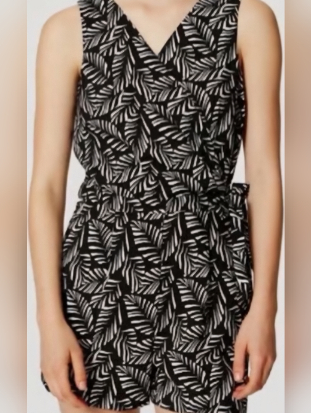 LOFT OUTLET INCREDIBLY STYLISH FAUX WRAP PALM LEAF ROMPER